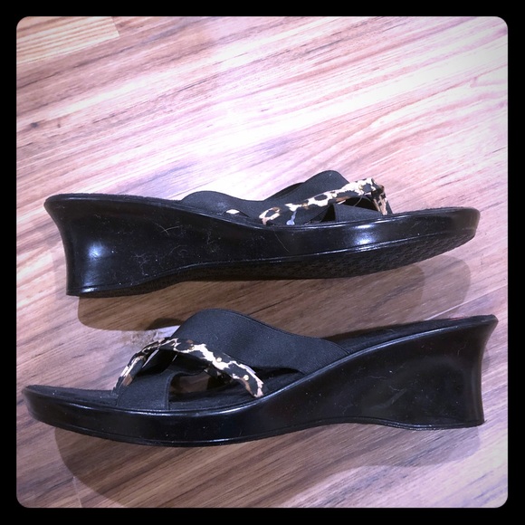 Italian Shoemakers Sandal - Picture 1 of 2